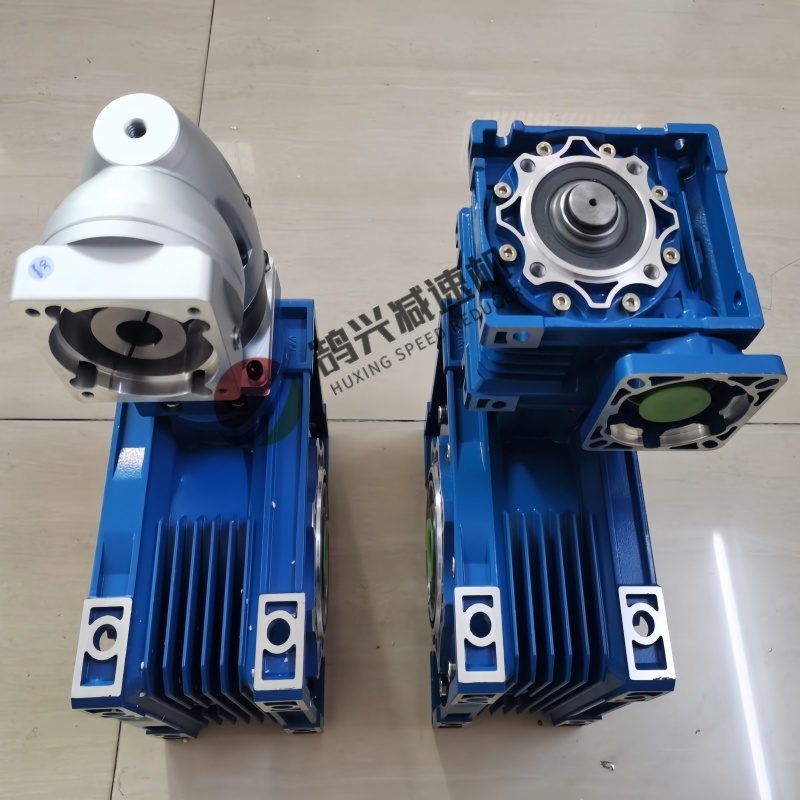 Integrated hypoid gear reduction motor Integrated hypoid gear reduction motor
