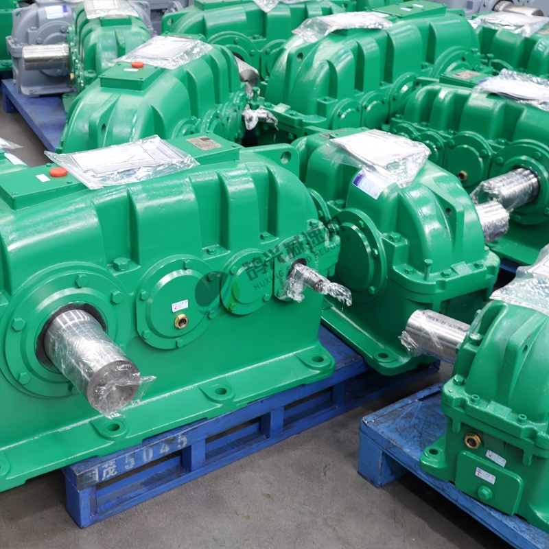 Labyrinth sealing anti oil leakage gearbox
