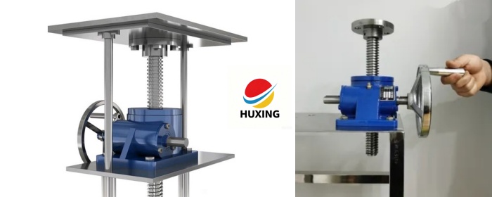 Hand cranked screw jack Hand cranked screw jack